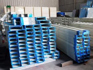 Sản xuất máng cáp sơn tĩnh điện màu ghi chất lượng tốt